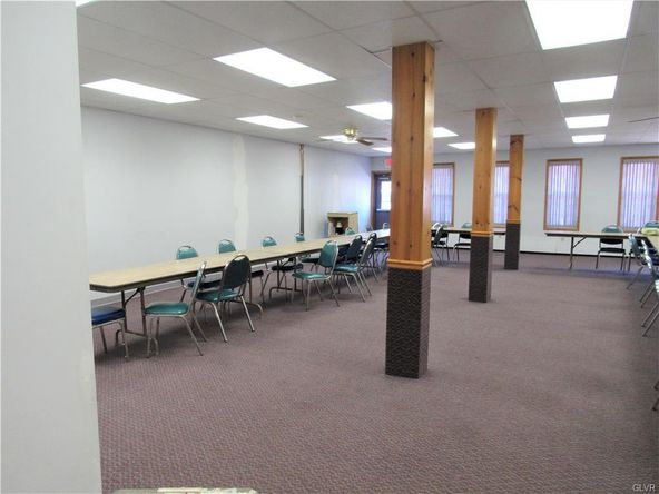 206 W 3rd St, Mount Carmel, PA 17851